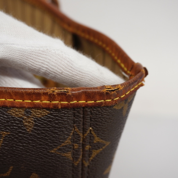 Louis Vuitton Monogram Neverfull MM Tote Bag - Picture 8 of 13
